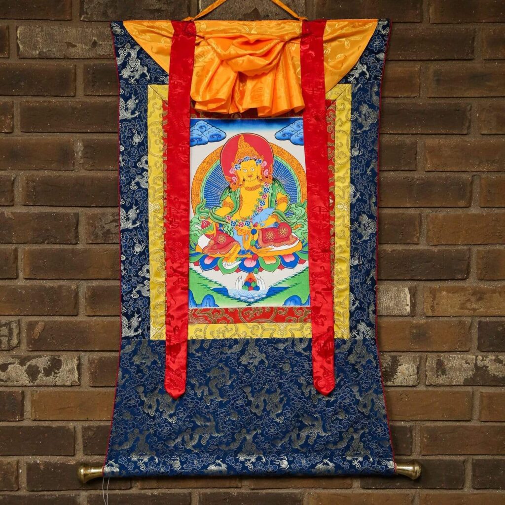 bàn thờ Phật mật tông